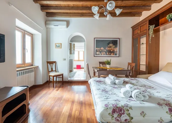 Vg Trevi Fountain 5 Stelle Elegant Appartement Rome